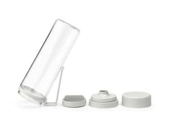 Brabantia Make & Take Waterfles Met Zeef 0,5 Liter Light Grey -Brabantia Make Take Water Bottle with Strainer Light Grey 8710755202421 Brabantia 300dpi 6000x4500px 6 NR 27877