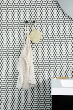 Brabantia Mindset Handdoekhaken Mineral Infinite Grey 9 Brabantia Mindset Handdoekhaken Mineral Infinite Grey -Brabantia MindSet Towel Hooks Mineral Infinite Grey 8710755303401 Brabantia 96dpi 4480x6720px 6 NR 26749