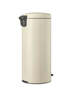 Brabantia Newlcon Pedaalemmer 30 Liter Soft Beige -Brabantia NewIcon Pedal Bin 30L Soft Beige 8710755149962 Brabantia 300dpi 4500x6000px 6 NR 27501