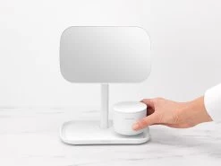 Brabantia Spiegel Met Accessoire Schaal White 40 Brabantia Spiegel Met Accessoire Schaal White -Brabantia ReNew Mirror with Storage Tray White 8710755280726 Brabantia 96dpi 1000x750px 7 NR 22009