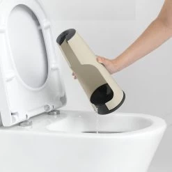 Brabantia Renew Toiletborstel Met Houder Soft Beige -Brabantia ReNew Toilet Brush and Holder Soft Beige 8710755223228 Brabantia 300dpi 5088x5088px 6 NR 29140