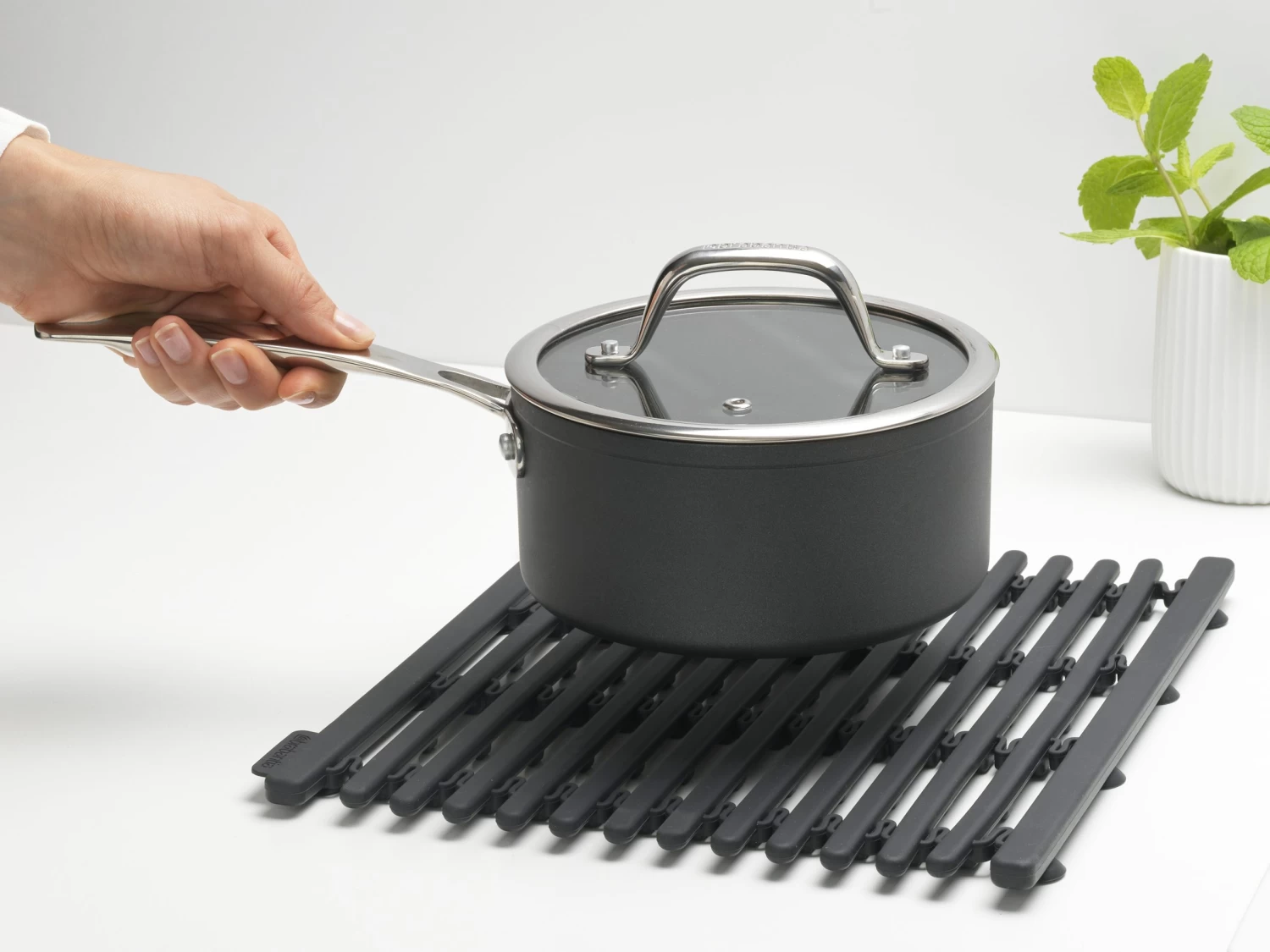 Brabantia Gootsteen Mat 30x30 Cm Dark Grey 4 Brabantia Gootsteen Mat 30x30 Cm Dark Grey - Afbeelding 2