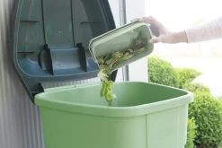 Brabantia Sinkside Aanrecht Afvalbakje 1,8 Liter Jade Green -Brabantia SinkSide Food Waste Caddy 1.8L Jade Green 8710755215803 Brabantia 300dpi 5760x3840px 6 NR 25927