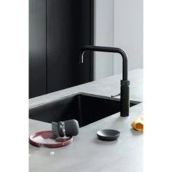 Brabantia Afwasborstel Met Zeepreservoir Dark Grey -Brabantia Soap Dispensing Dish Brush Dark Grey 8710755302626 Brabantia 96dpi 1000x1000px 7 NR 20256