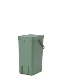 Brabantia Sort & Go Afvalemmer 12 Liter Fir Green 9 Brabantia Sort & Go Afvalemmer 12 Liter Fir Green -Brabantia Sort Go Waste Bin 16L Fir Green 8710755129827 Brabantia 300dpi 3888x5184px 6 NR 21357