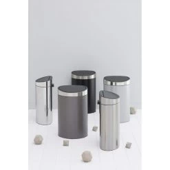 Brabantia Touch Bin New Matt Steel 40 Liter -Brabantia Touch Bin New 40L MOOD Group 114847 114885 114823 112881 114861 114809 1000x1000px 7 NR 7590