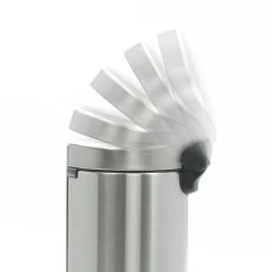 Brabantia Pedaalemmer Newlcon 3 Liter Matt Steel Fingerprint Proof -Brabantia e219b468bdf4d005e4599947548d6db5